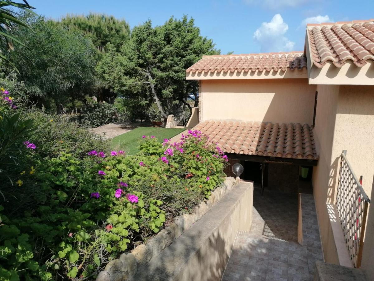 Villetta Dei Ginepri Costa Paradiso Eksteriør bilde